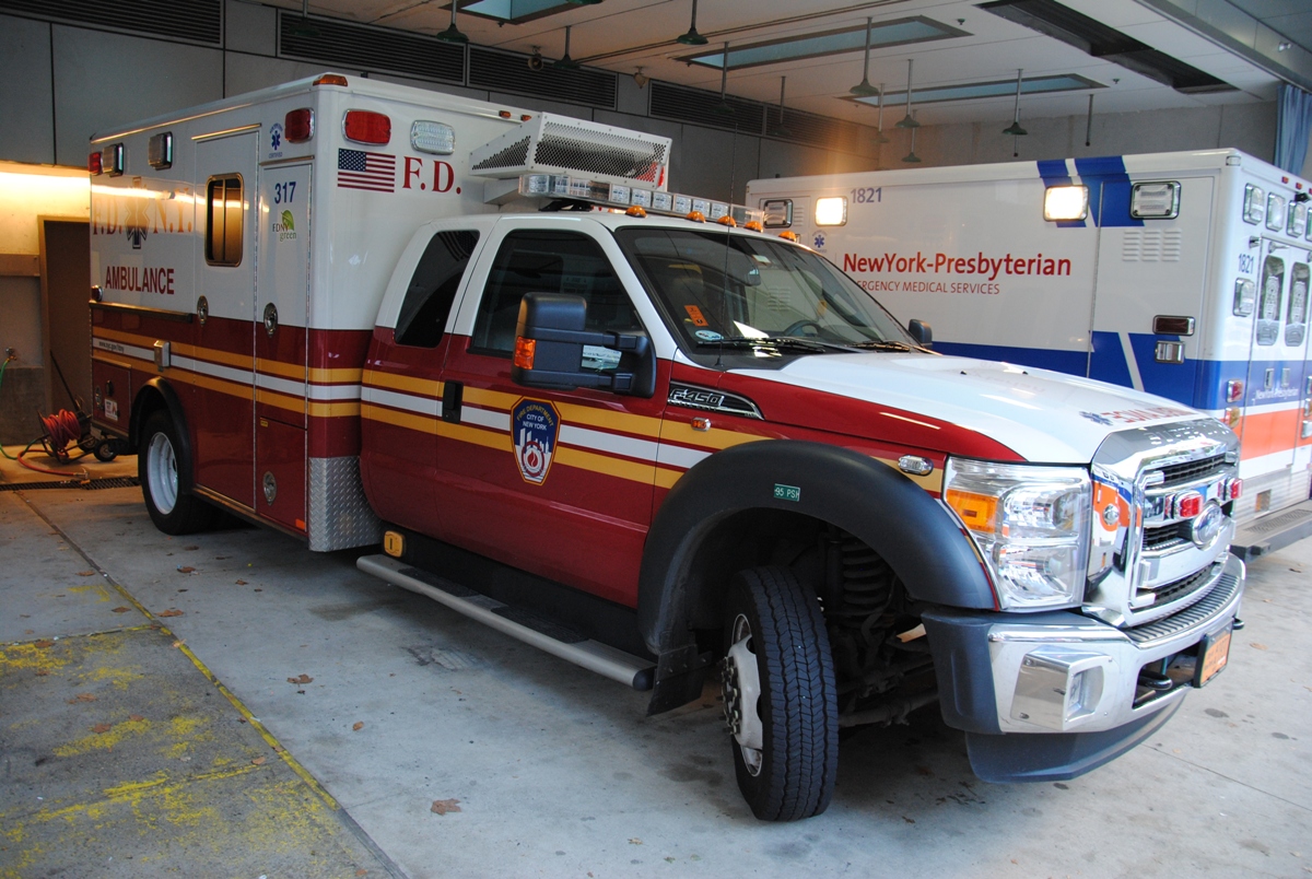 Ambulance-garage Ambulance-garage