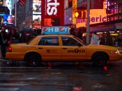 Nejnámější a nejobjíbenější NYC taxík Ford Crown Victoria Nejnámější a nejobjíbenější NYC taxík Ford Crown Victoria